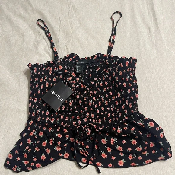 Forever 21 cropped tank NEW 💖 - Picture 1 of 4